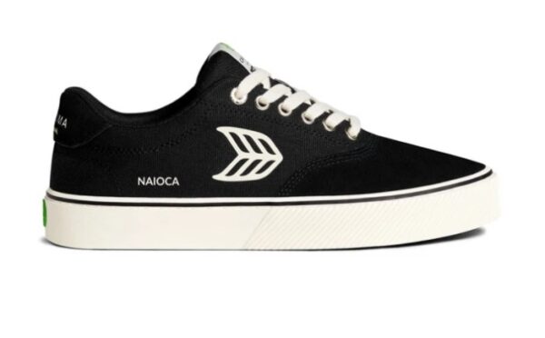 Cariuma Naioca Pro Black/Ivory Shoes