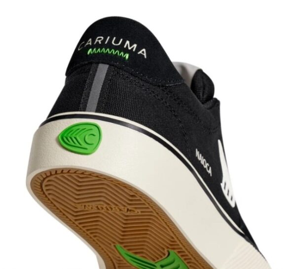 Cariuma Naioca Pro Black/Ivory Shoes