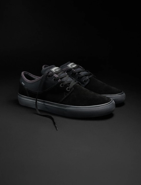 Globe Mahalo Black/Dark Shadow Shoes